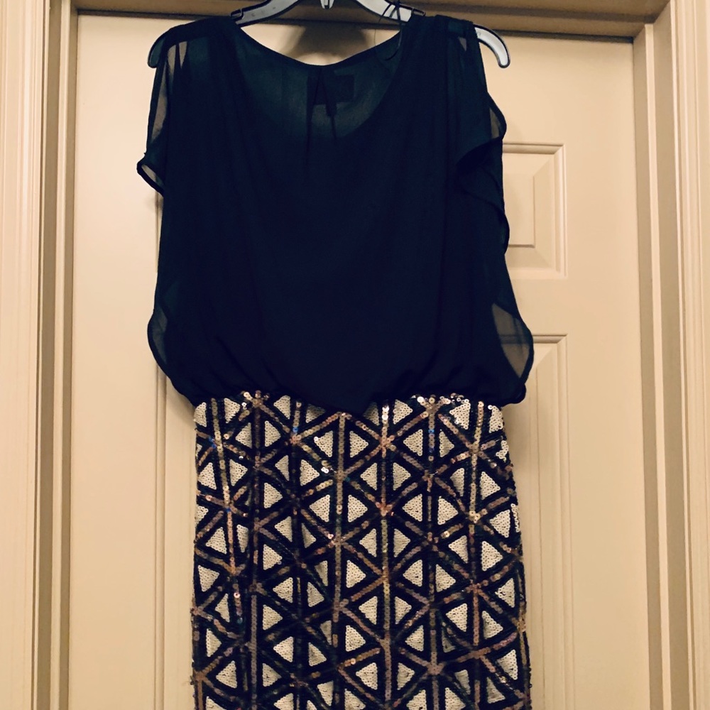 Dress with loose top and pencil skirt